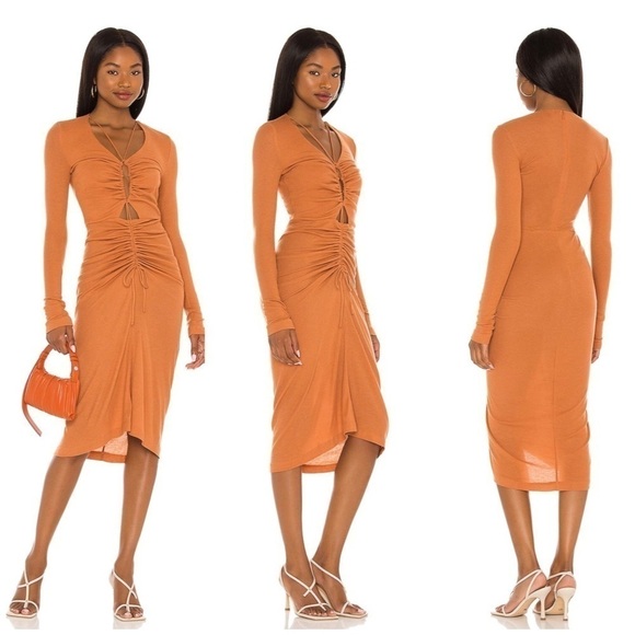 Song Of Style Zuri Midi Dress in Dusty Rose Size M - Picture 1 of 10